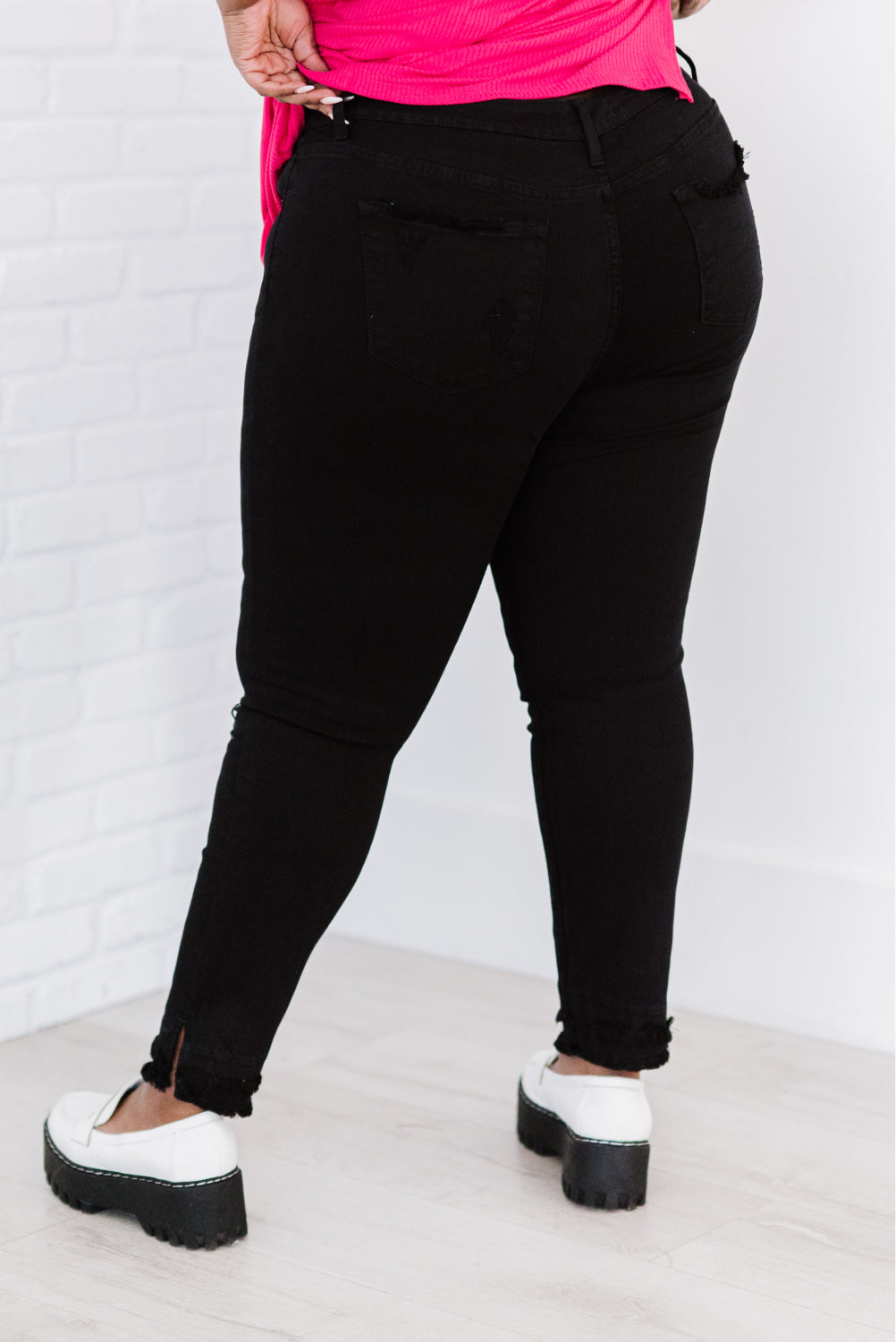 Kancan Stepping Stone Röhrenjeans mit Doppelfransen