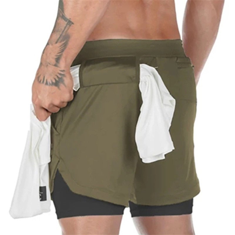 2 in 1 Fitness Joggingshorts für Herren im Camo Style