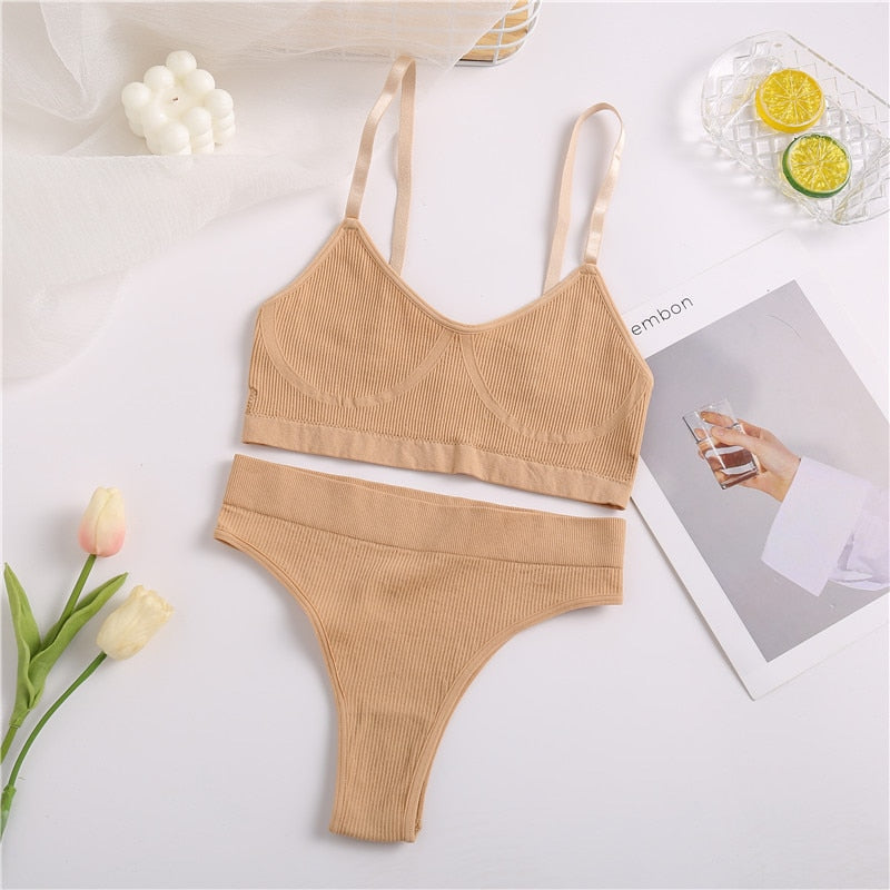 FINETOO Seamless Tanks Tops Panties Set Female Underwear Wireless Bra Crop Top Women Low-rise Underpants Soft Bralette Lingerie