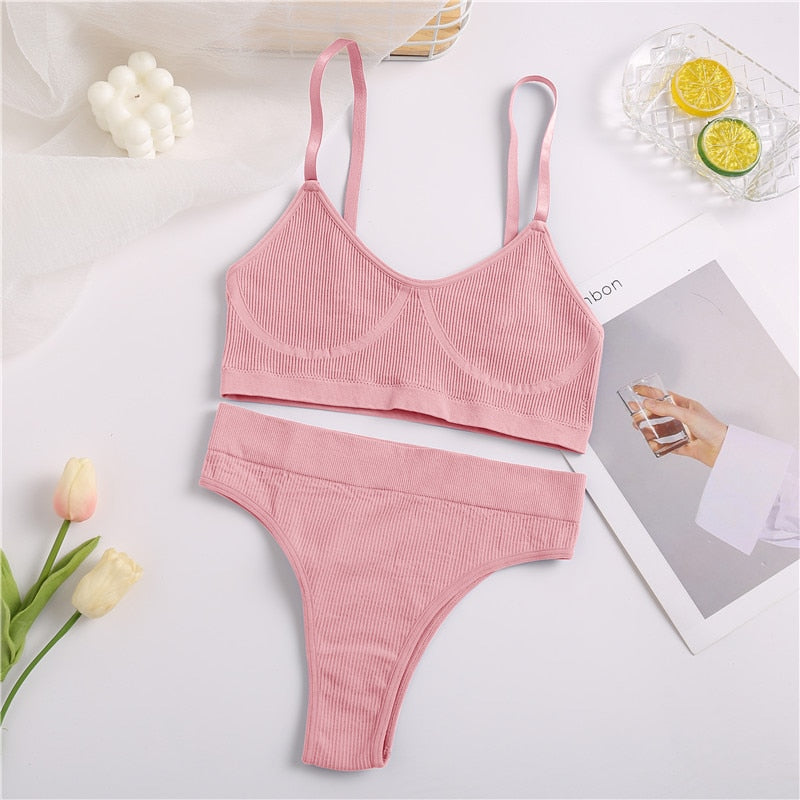 FINETOO Seamless Tanks Tops Panties Set Female Underwear Wireless Bra Crop Top Women Low-rise Underpants Soft Bralette Lingerie
