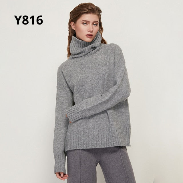Gestrickter Rollkragen Pullover aus Wolle
