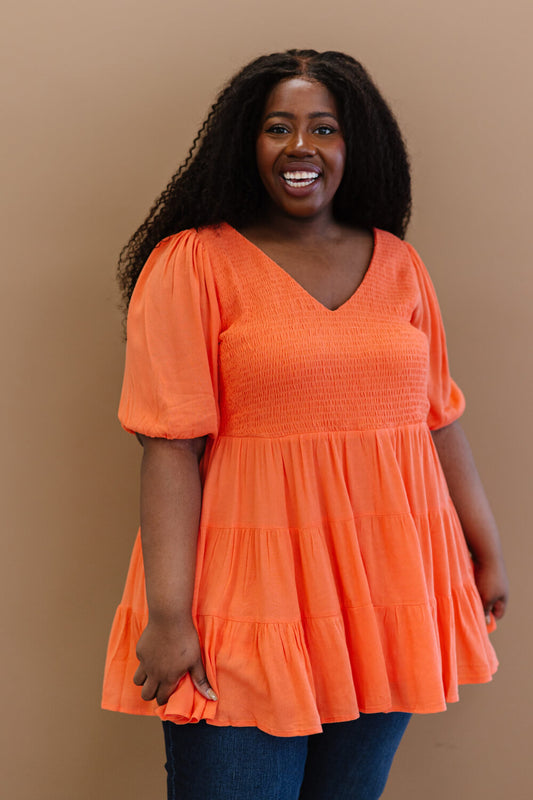 Davi & Dani  Smocked Tiered Babydoll Bluse